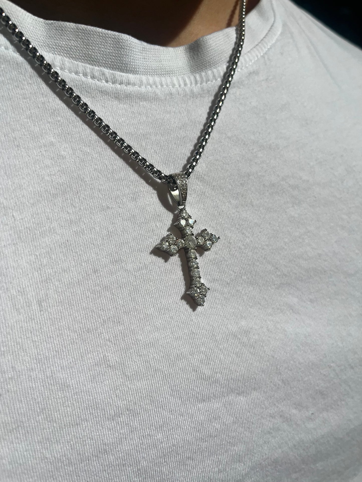 Lumière Cross Kreuzkette